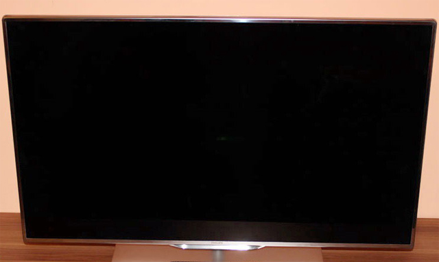 Внешний вид телевизора Philips 40PFL7007T